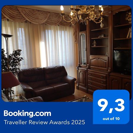 Apartamento Gallarza Con Parking เอซกาไรย์ ภายนอก รูปภาพ