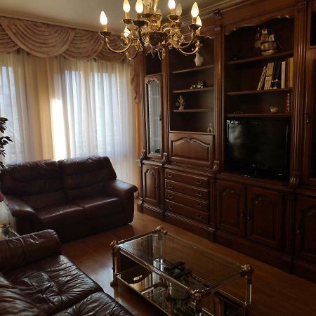 Apartamento Gallarza Con Parking เอซกาไรย์ ภายนอก รูปภาพ