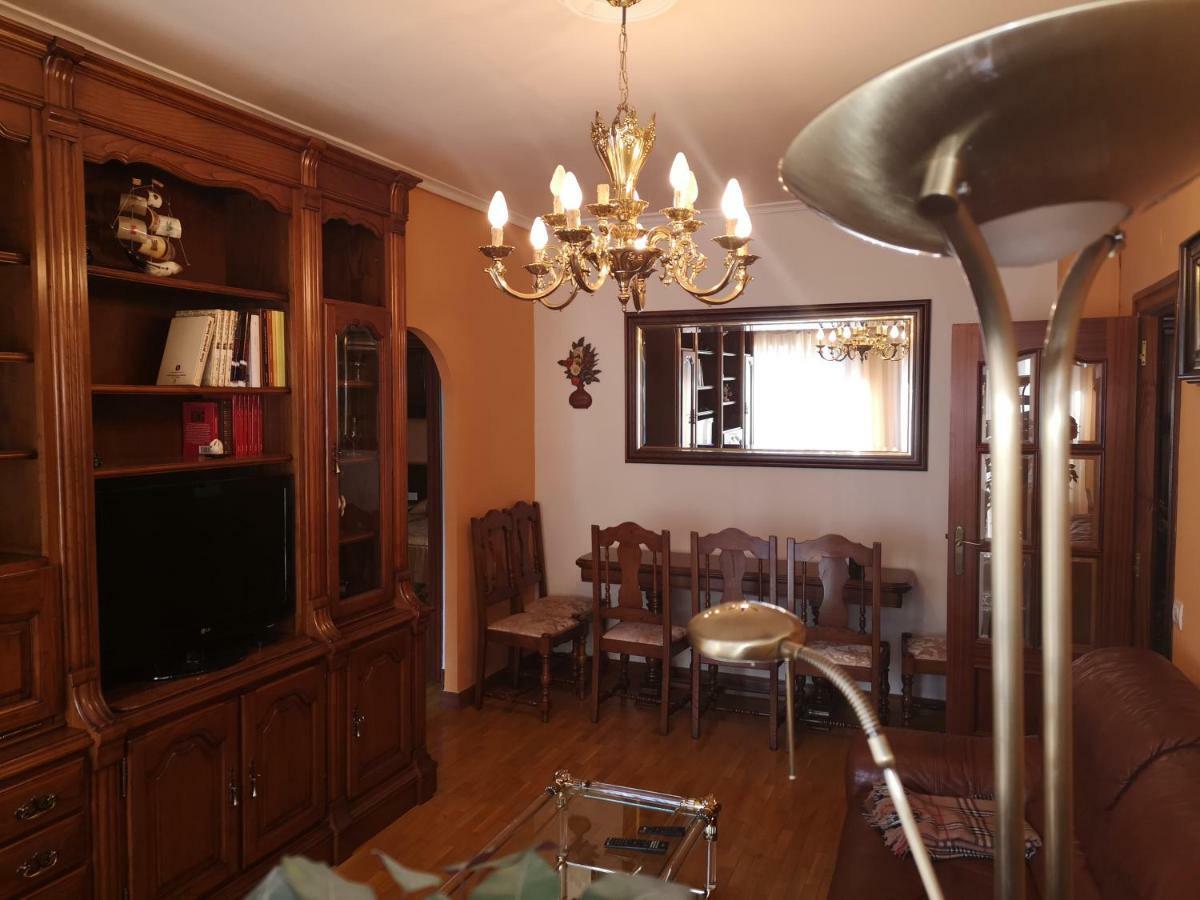 Apartamento Gallarza Con Parking เอซกาไรย์ ภายนอก รูปภาพ
