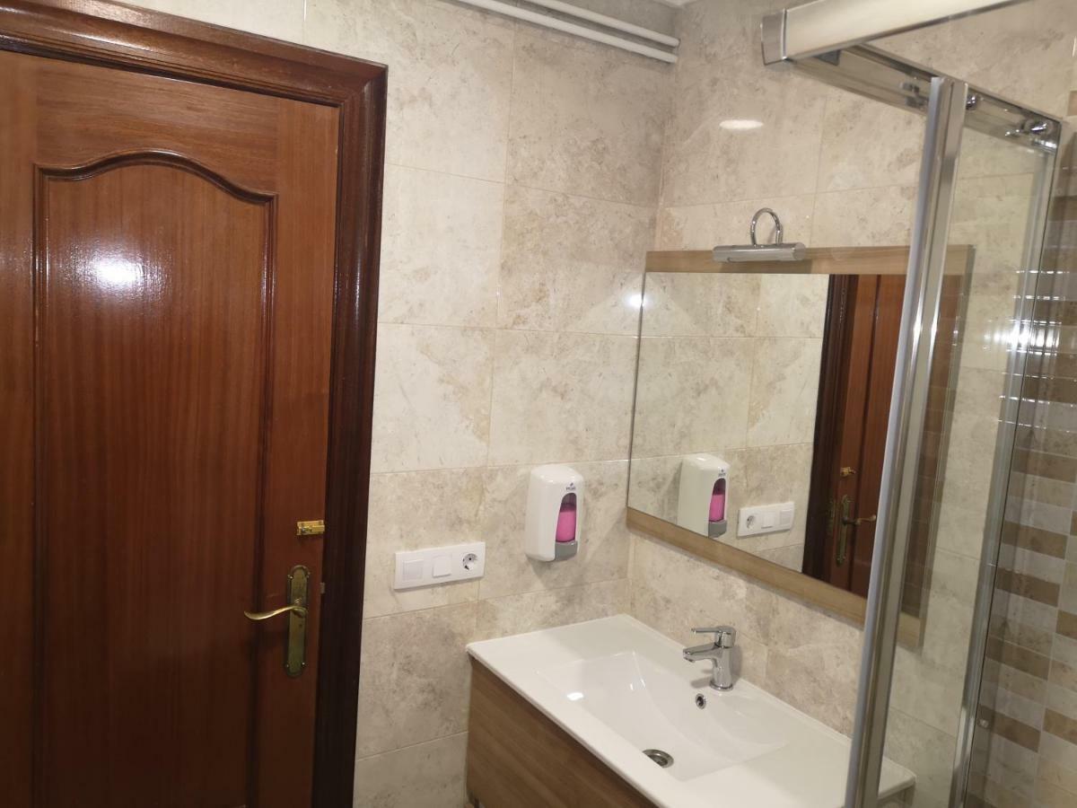 Apartamento Gallarza Con Parking เอซกาไรย์ ภายนอก รูปภาพ